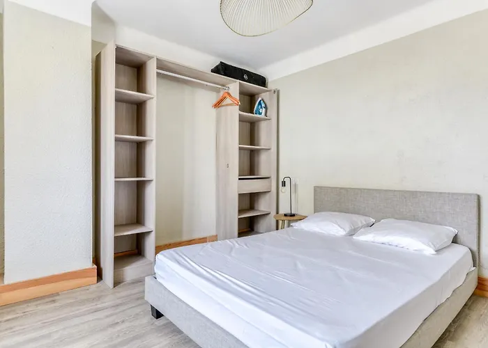 L'arche De La Cite - Netflix - - Clim *